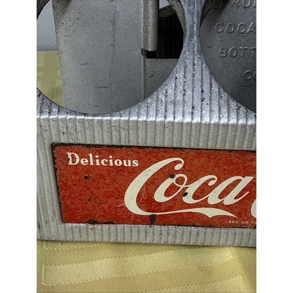 Vtg Aluminum Coca-Cola Metal 6-Pack Bottle Carrier - 1950’s - Picture 9 of 16